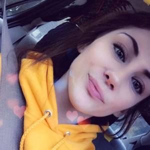 Meet your Posher, Kayla